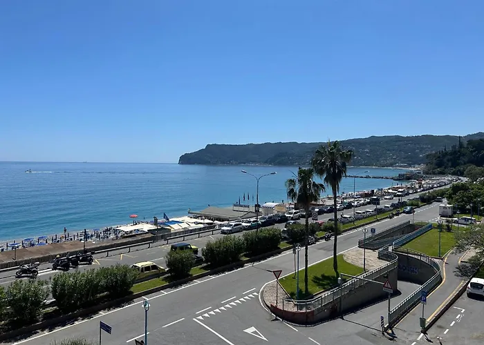 La Casa Sul Mare By Holiday World